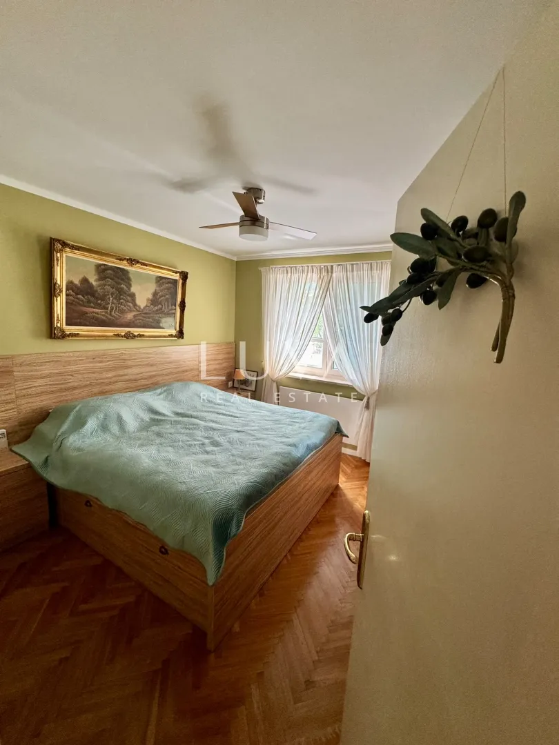 pag, šimuni, vila 158 m2 s bazenom, prvi red do mora - slika 17