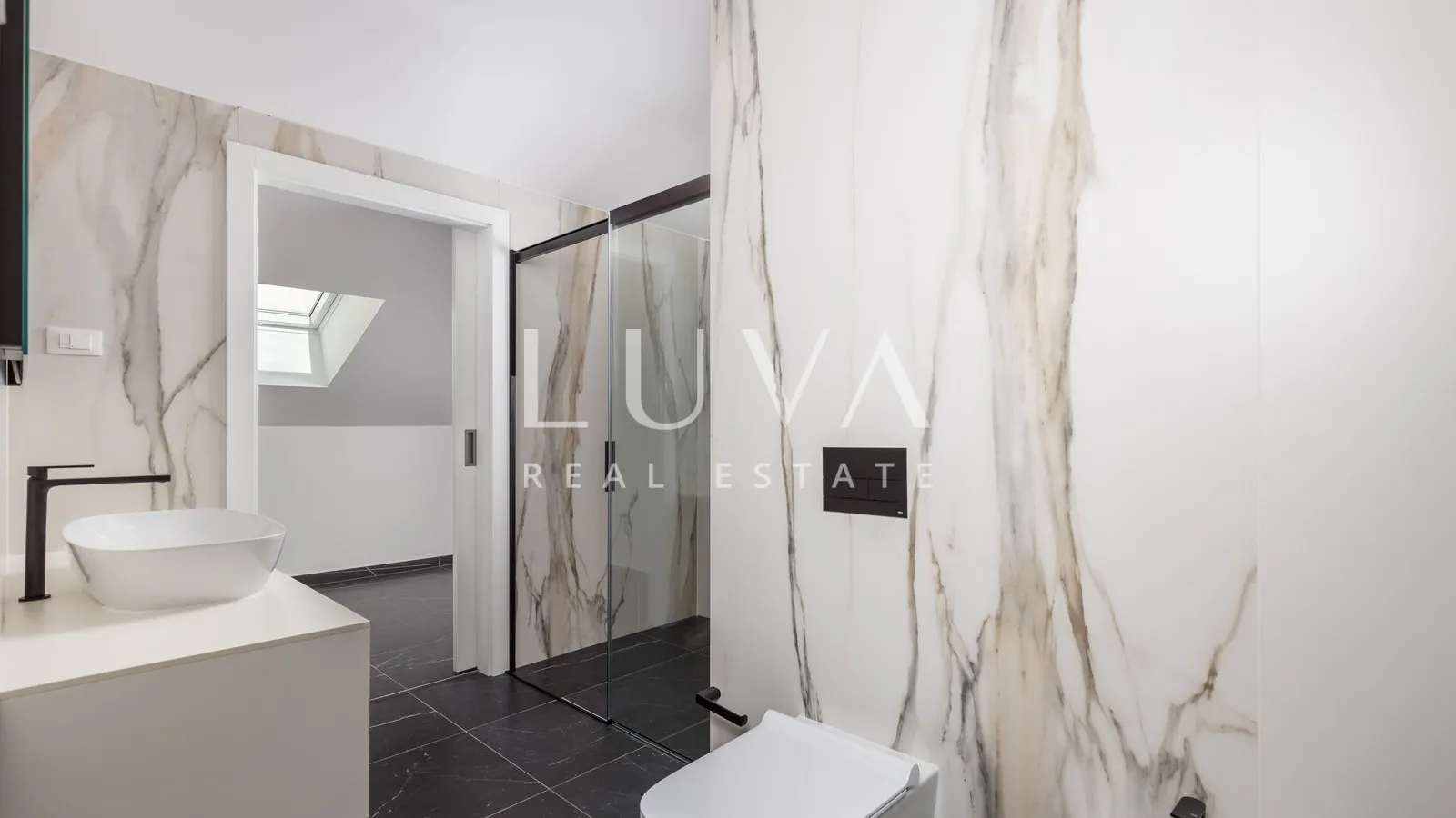 opatija, luksuzna novogradnja s pogledom na more, stan nkp 367,19 m2 - slika 25