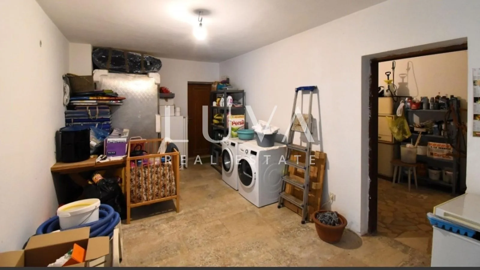 poreč, kukci, kuća 330 m2 s bazenom na prodaju - slika 7