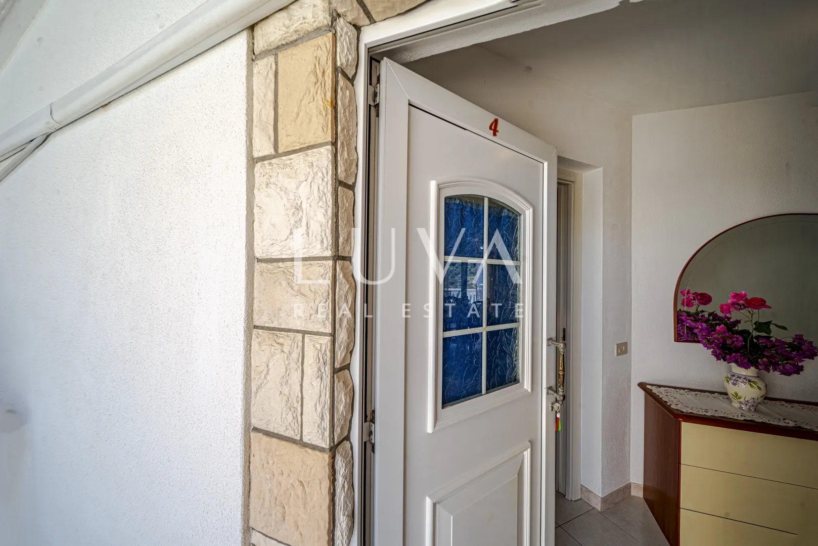 korčula, vela luka, kuća s apartmanima uz more na prodaju - slika 22