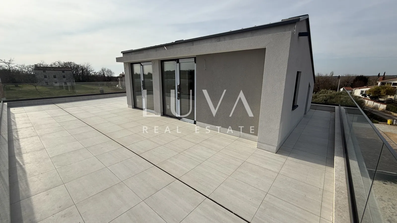 poreč, moderna samostojeća kuća s bazenom i pogledom na more, 233 m² - slika 18