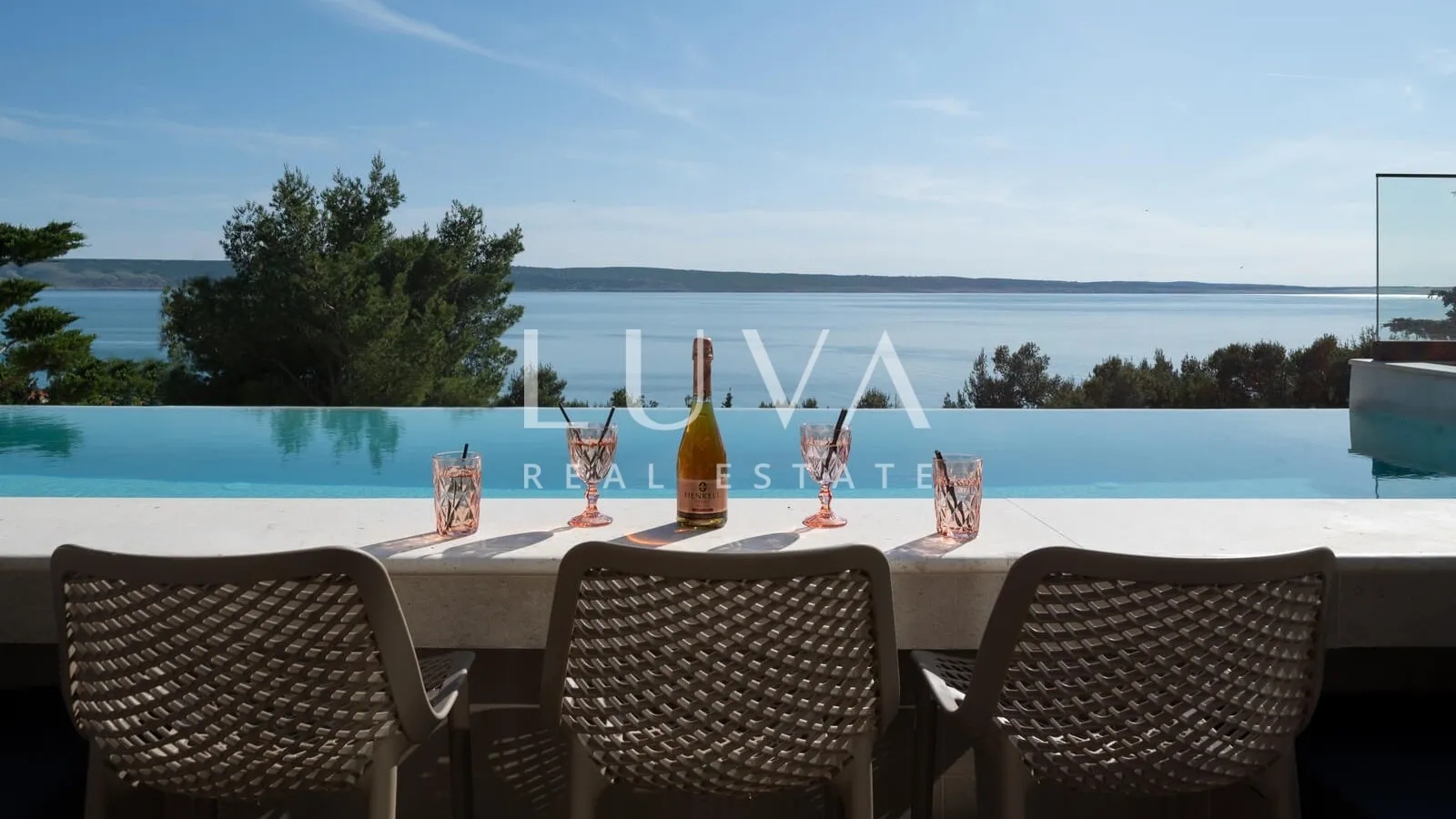 starigrad, luksuzna vila s bazenom i pogledom na more - slika 3