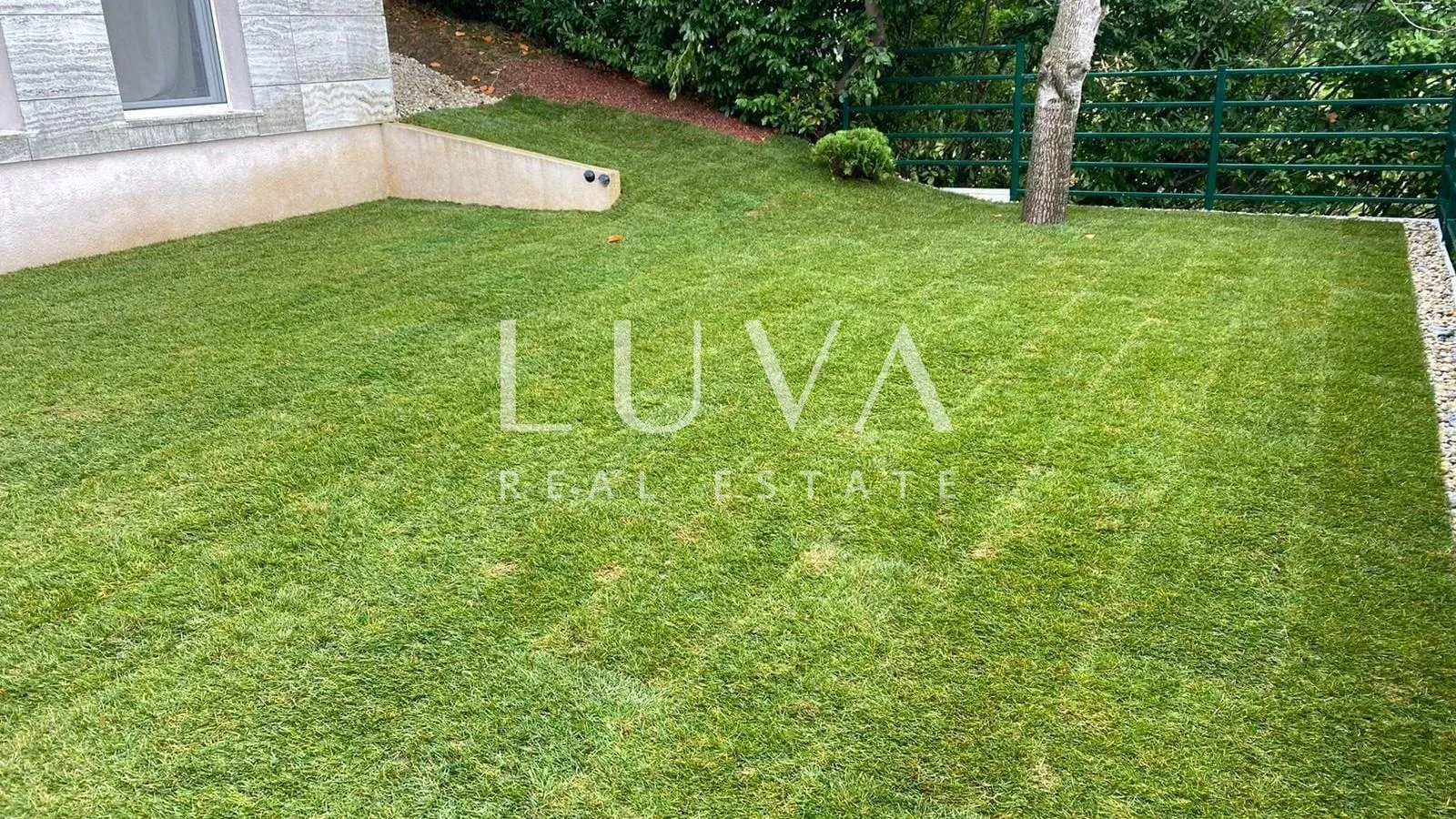 zagreb, gornje prekrižje, luksuzan 4s stan s vrtom i garažom, 230m2 - slika 27