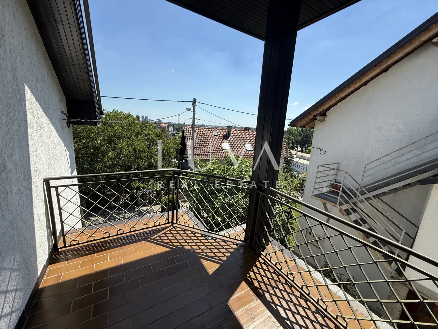 zagreb, vrapče, obiteljska kuća s garažom, nkp 264 m² - slika 9