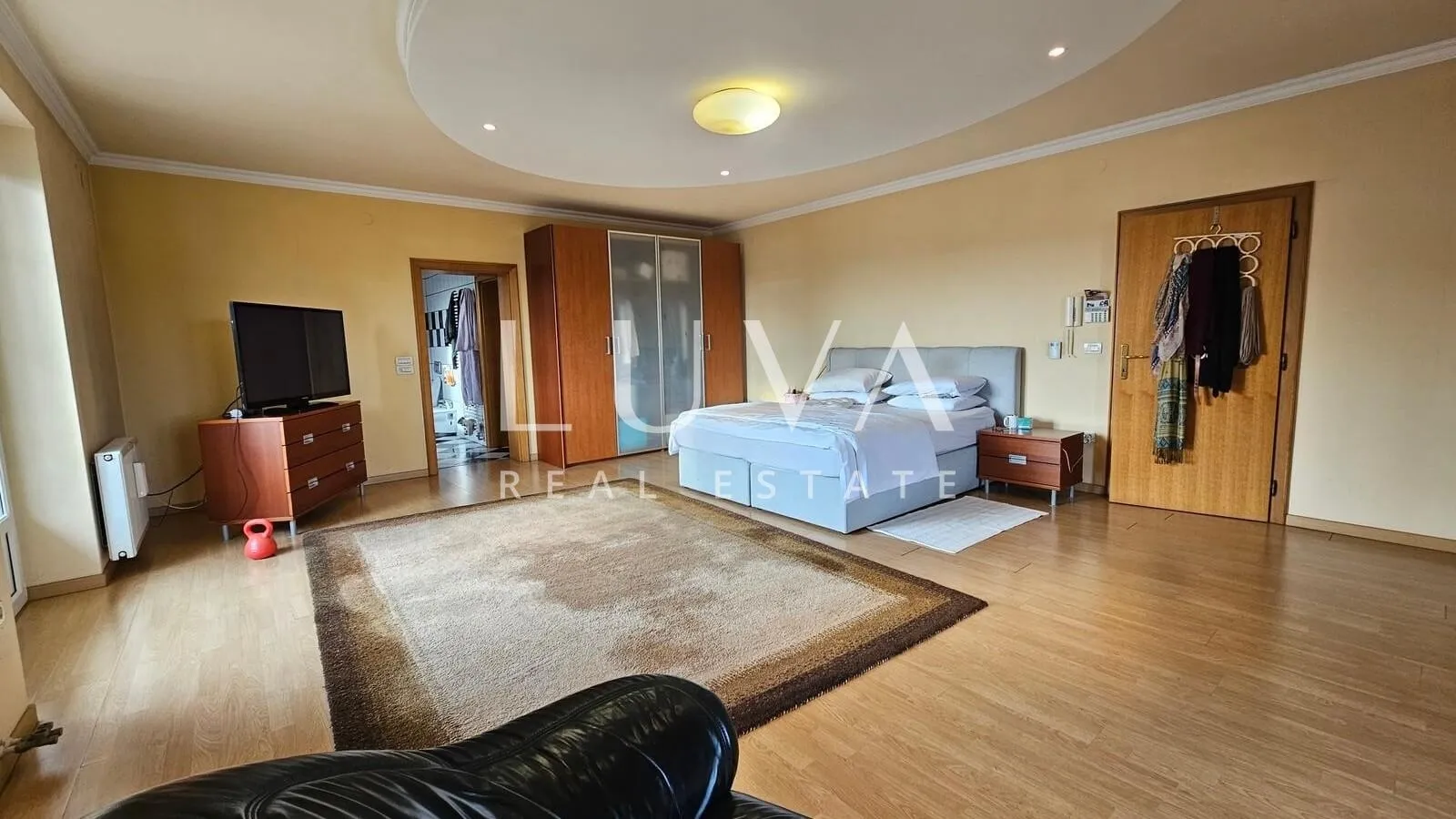 zagreb, ježdovec, raskošna kuća s bazenom na prodaju - slika 26