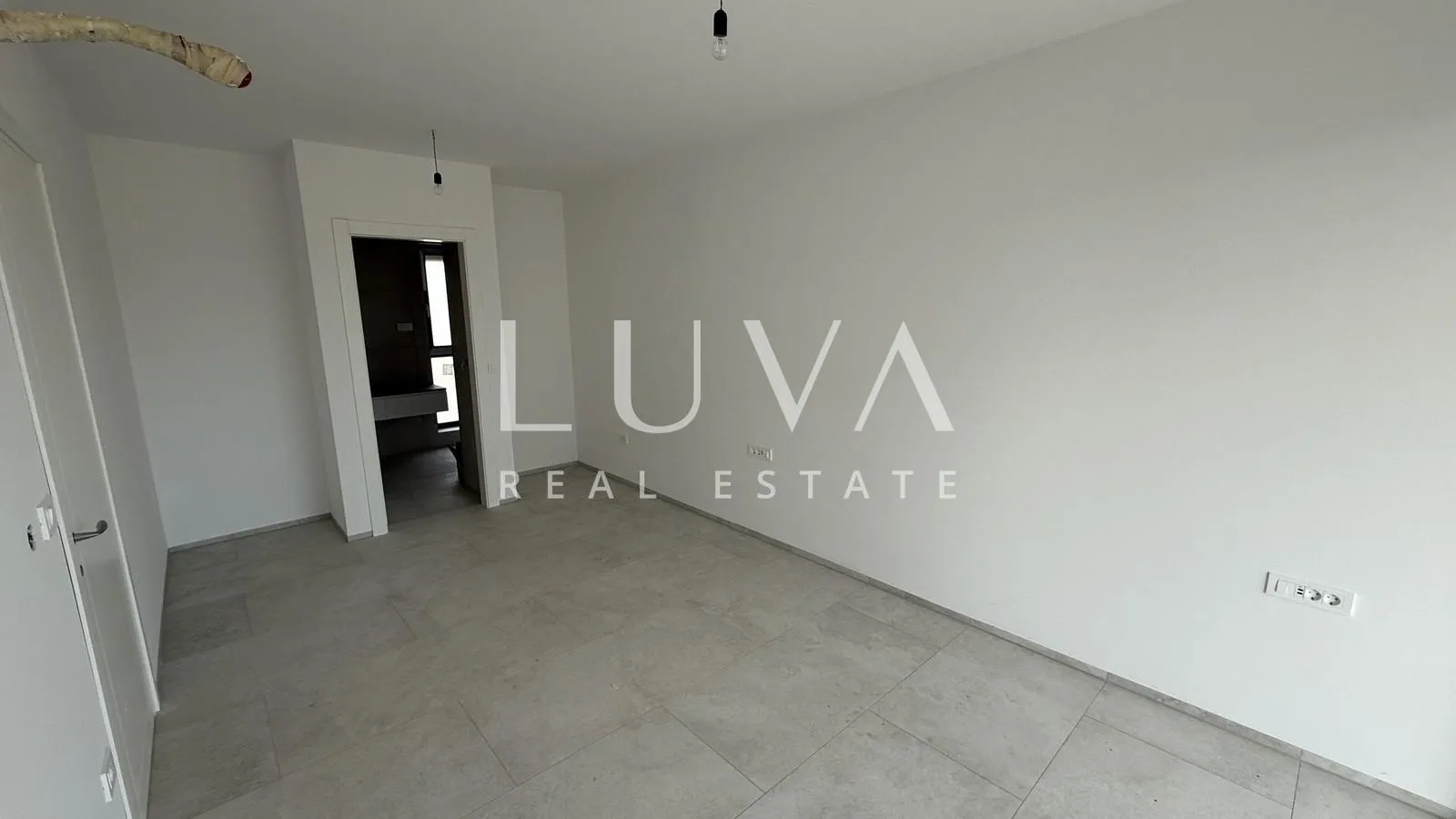 poreč, moderna samostojeća kuća s bazenom i pogledom na more, 233 m² - slika 13