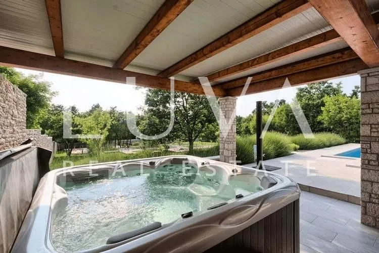 istra, štokovci, kuća s bazenom i minigolf igralištem, 290 m2 - slika 2