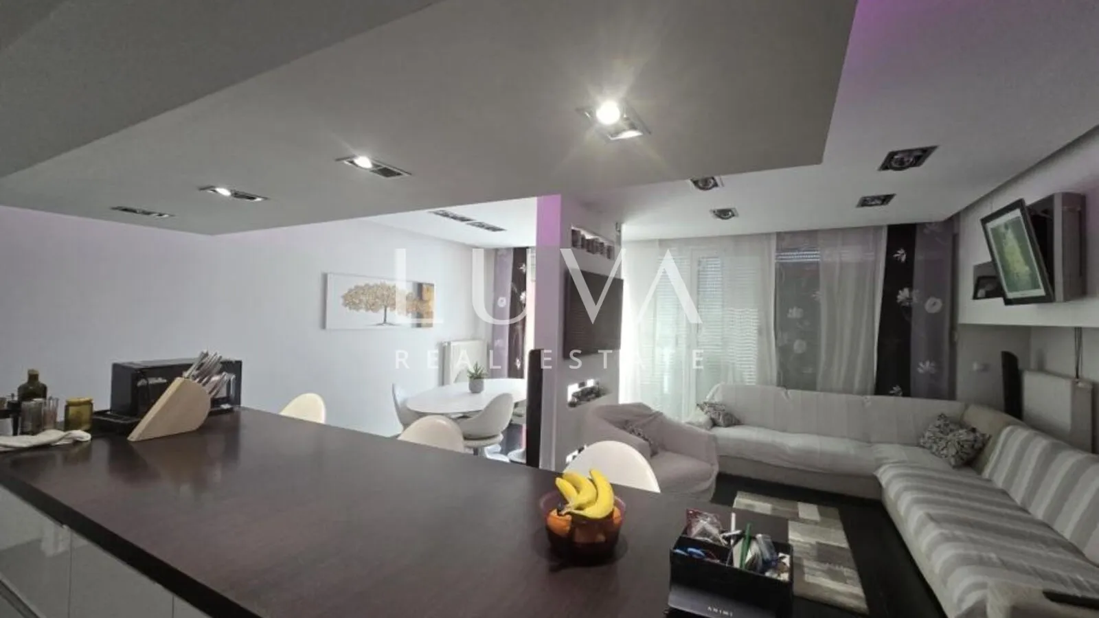 Zagreb, Vrbani, luksuzan trosoban stan 92m2, prodaja