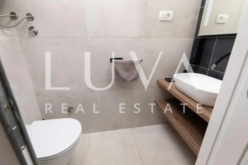 krk, omišalj, luksuzni apartman s krovnom terasom uz more, na prodaju - slika 20
