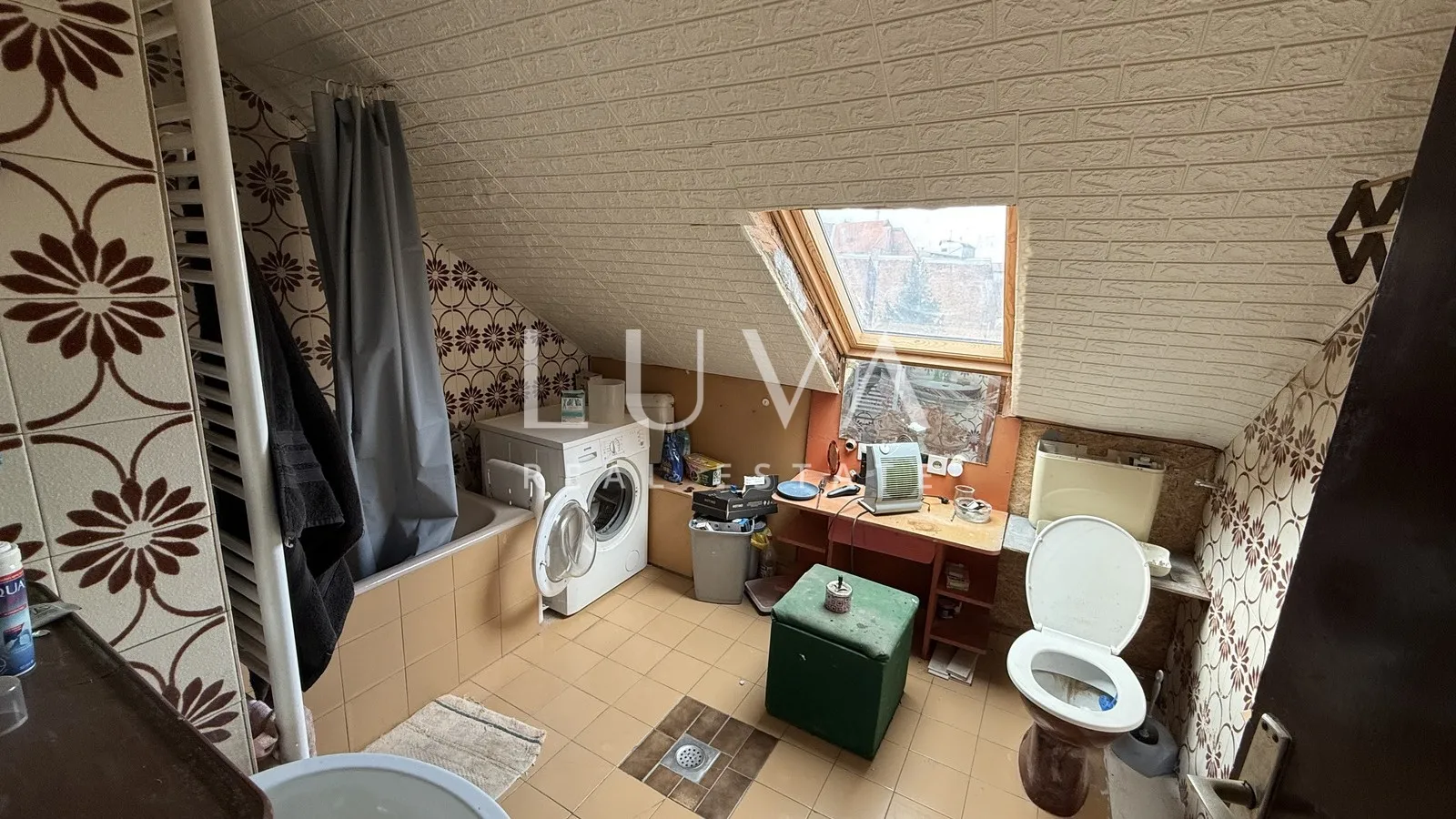 zagreb, britanski trg, 4s stan za renovaciju, 142 m² - slika 14
