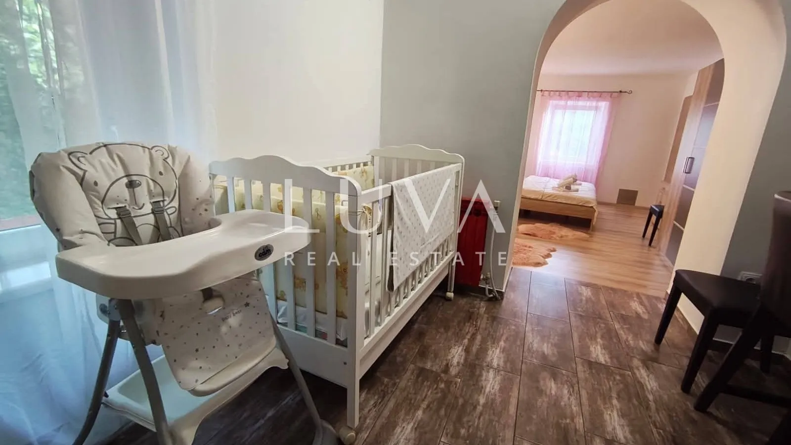 kraljevica, križišće, kuća s bazenom na prodaju - slika 11