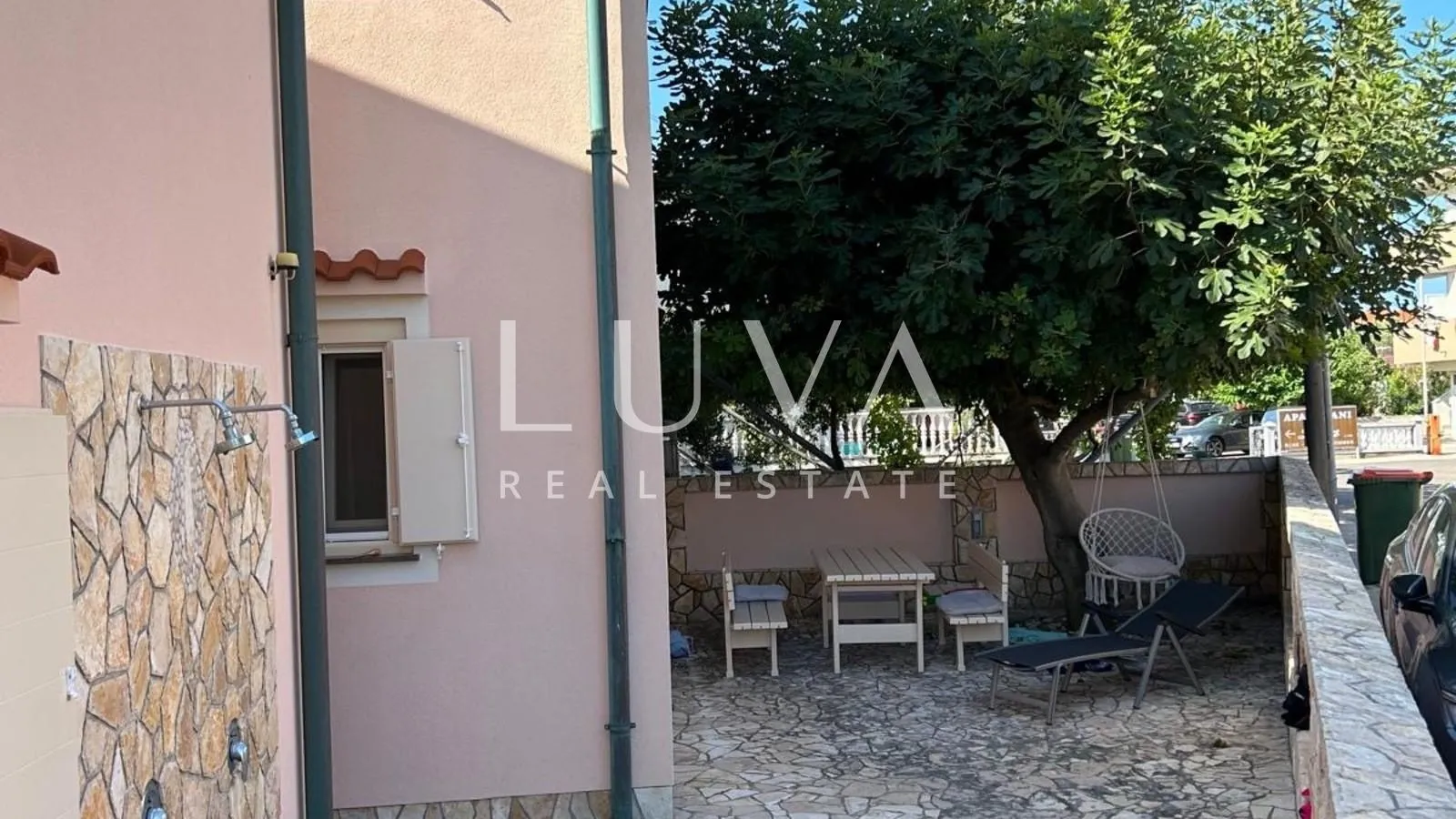 nin, prostrana dvojna kuća 275m2 na prodaju - slika 23