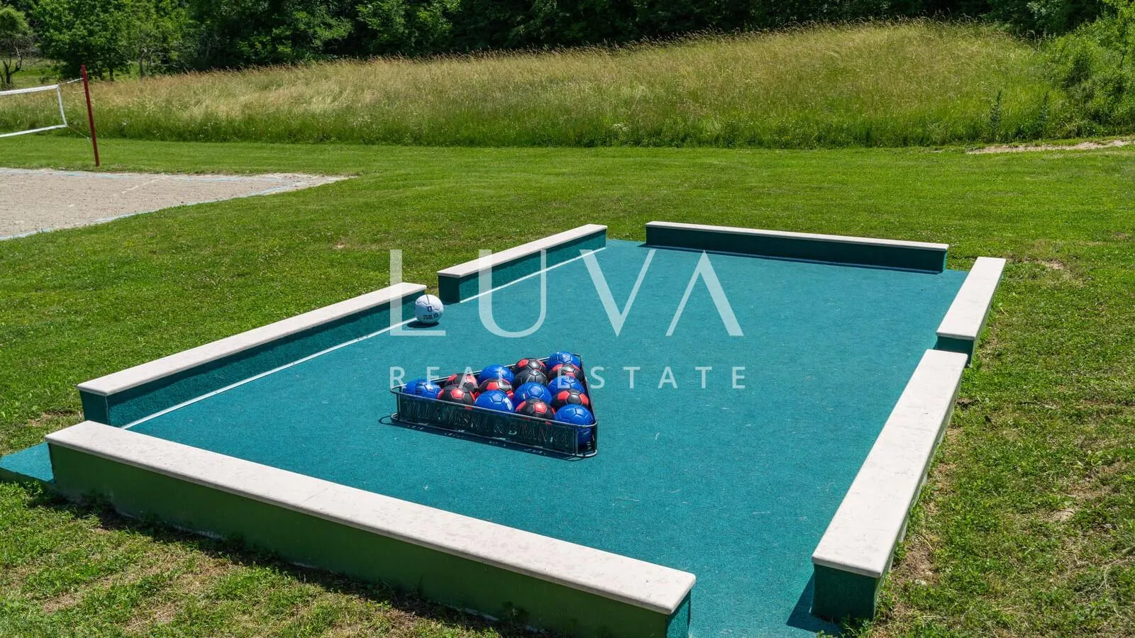 istra, pićan, vila s bazenom i tenis terenom na prodaju - slika 5