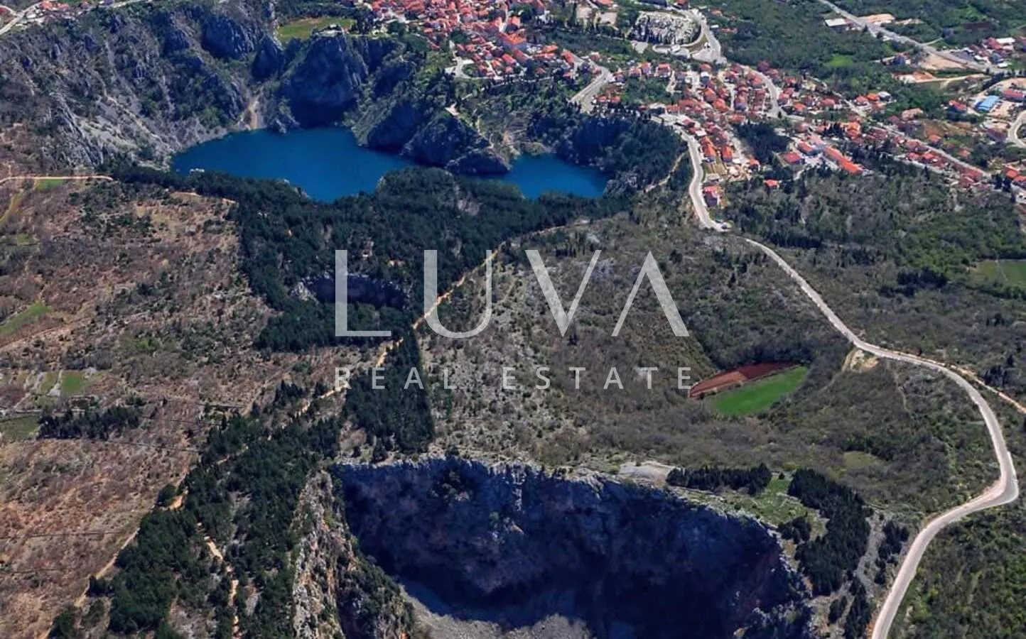 imotski, moderna kuća s bazenom i panoramskim pogledom na prodaju, 150 m2 - slika 24