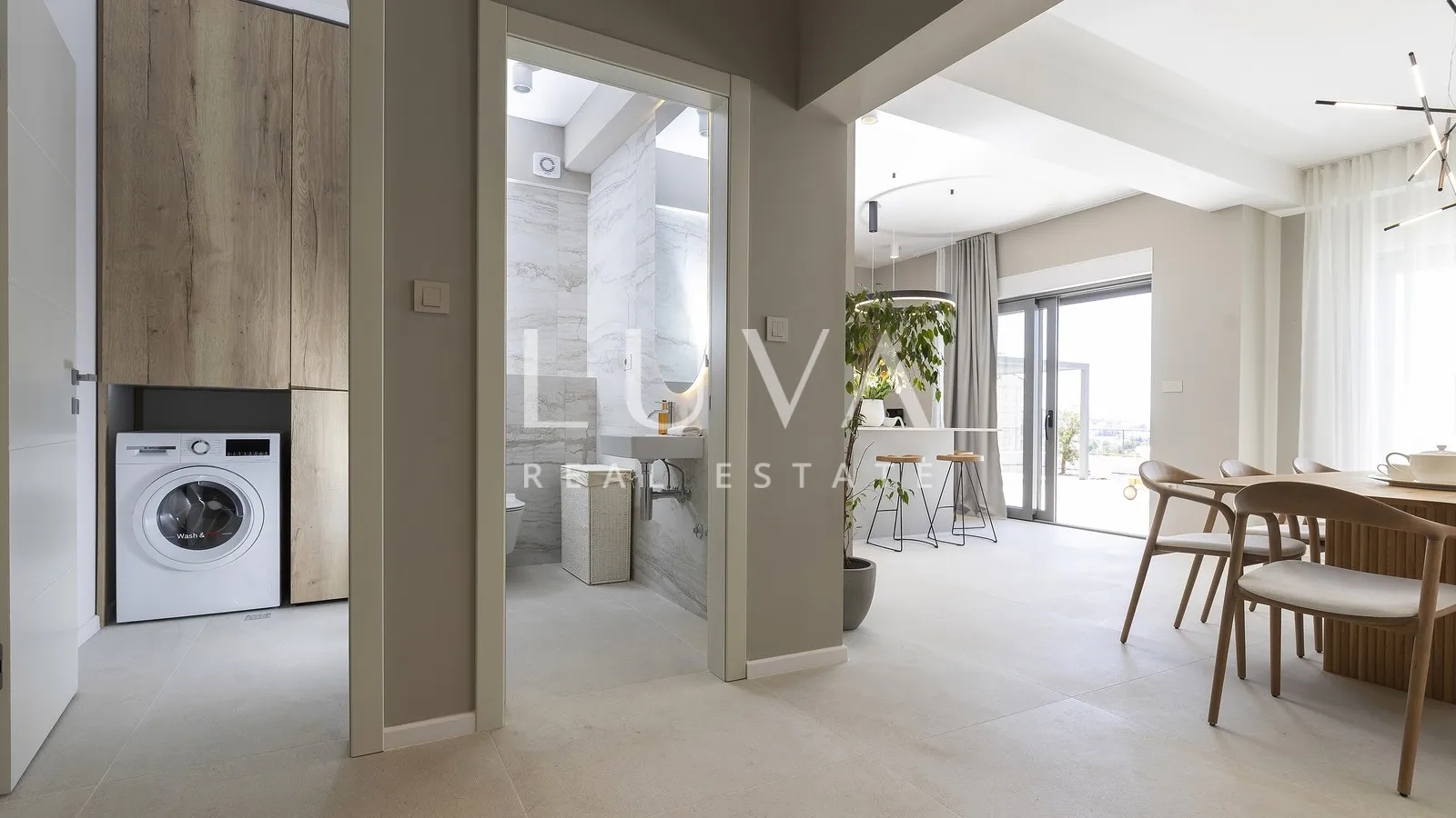split, luksuzna vila s pogledom na more, 220 m2 za dugoročni najam - slika 26