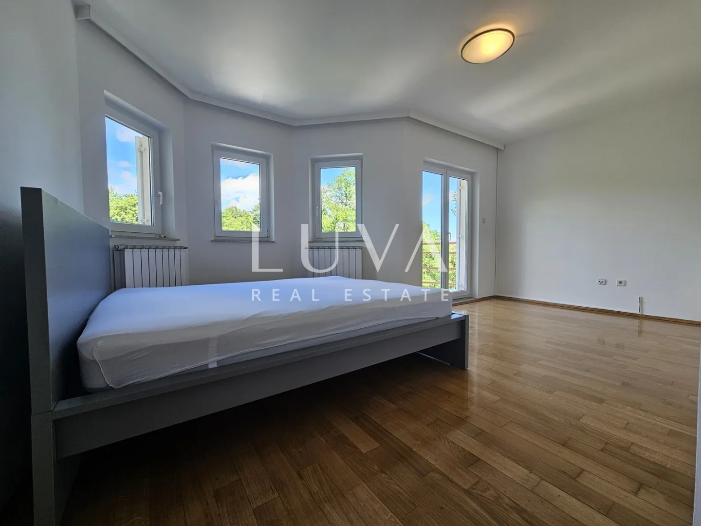 zagreb, maksimir, dvoetažni 5s stan 200m2, najam - slika 6