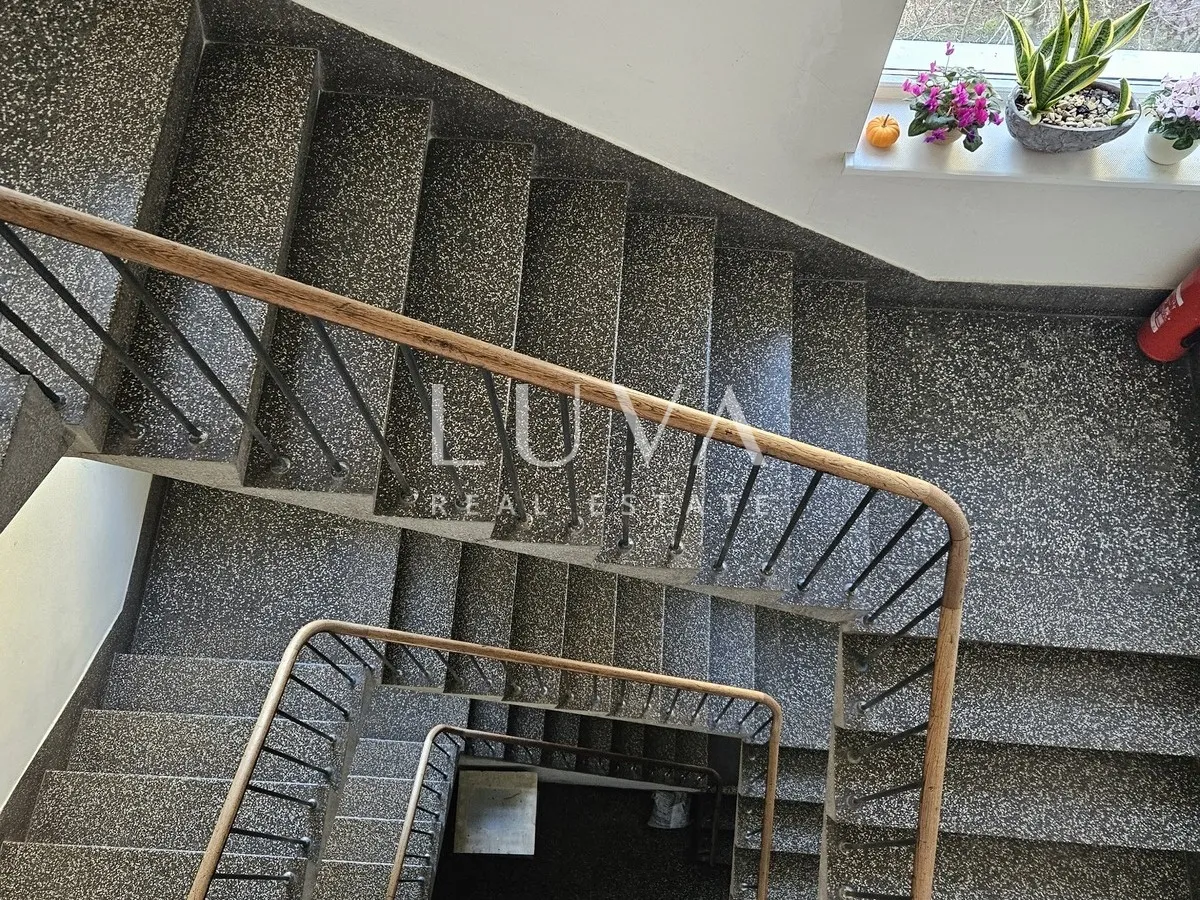 zagreb, zvonimirova, kompletno adaptiran 2s stan 56m2, prodaja - slika 12