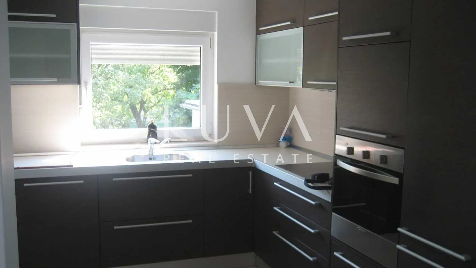 zagreb, mikulići, kuća s pogledom na zagreb, 380 m² - slika 8