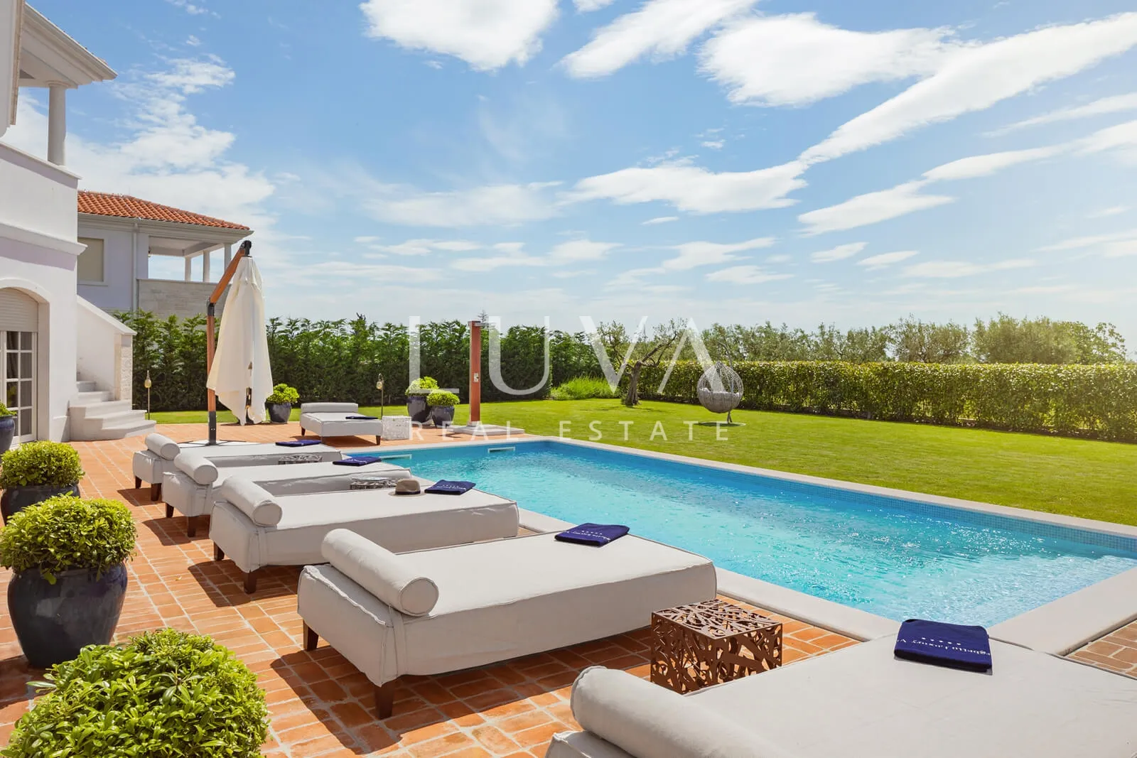 istra, poreč, luksuzna vila s bazenom, 405 m2 na prodaju - slika 3