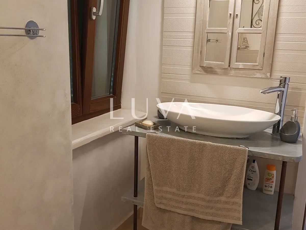 hvar, vrbanj, autentična kamena kuća s bazenom na prodaju - slika 13
