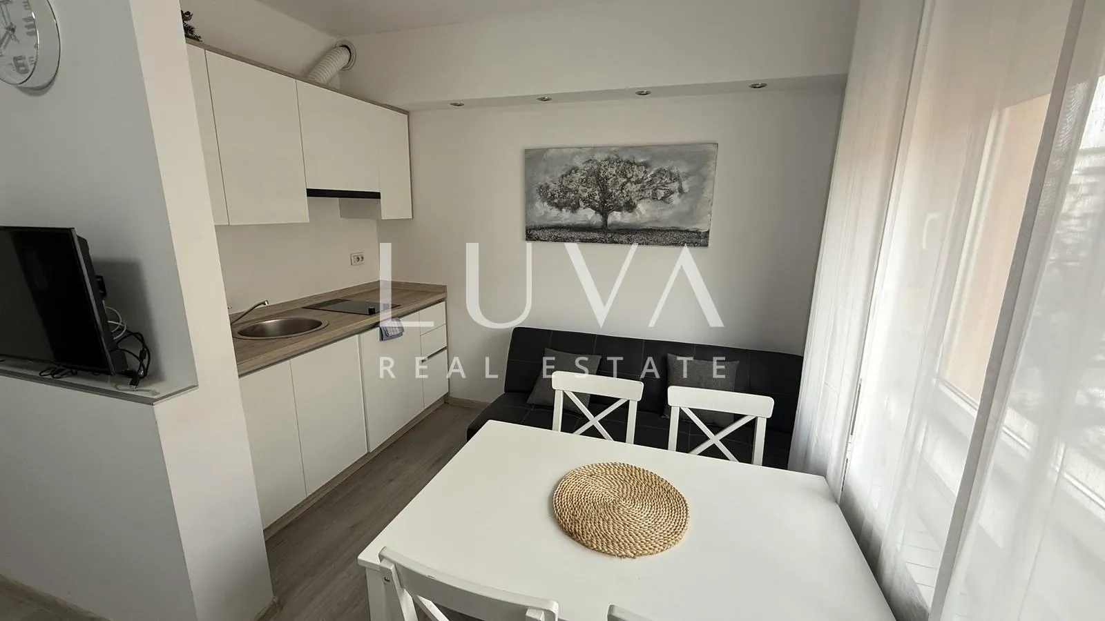 zagreb, črnomerec, garsonijera na 2. katu, 27 m² - slika 2