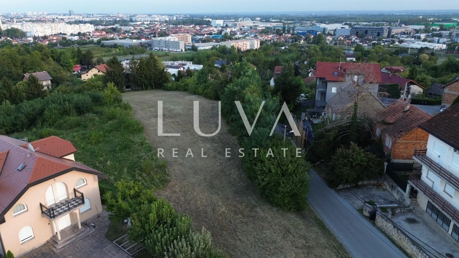 podsused, vrapče, građevinsko zemljište, 1.884m2 brp 1.500m2 - slika 19