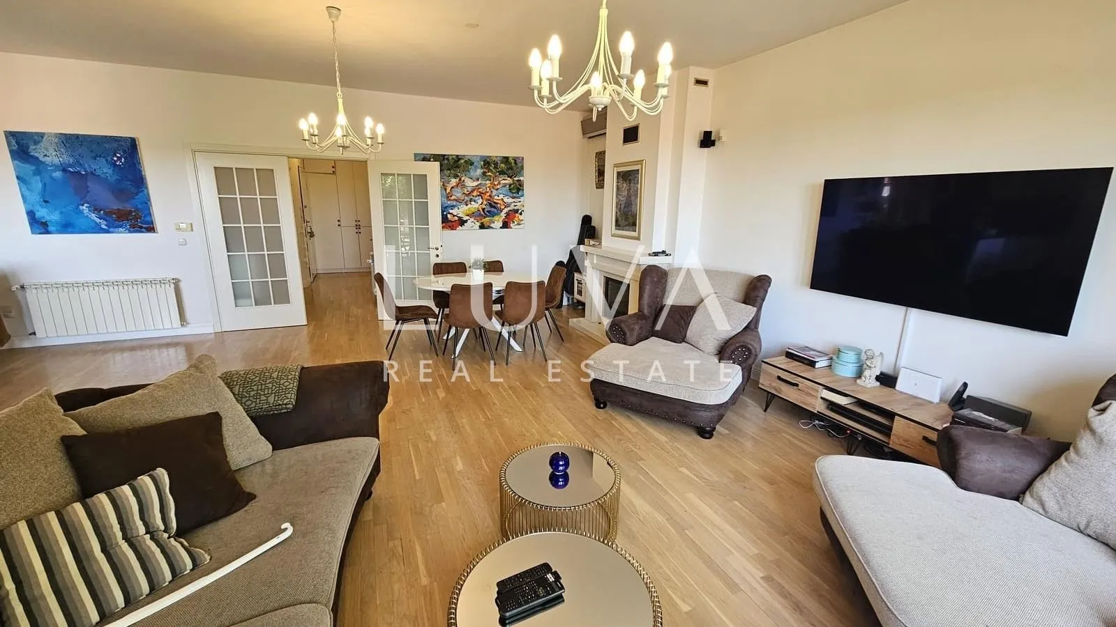 zagreb, gornje prekrižje, luksuzan 4s stan s vrtom i garažom, 230m2 - slika 4