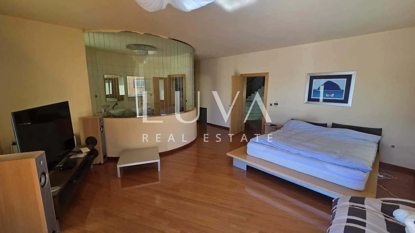 zagreb, gajnice, jedinstvena vila s panoramskim pogledom - slika 15