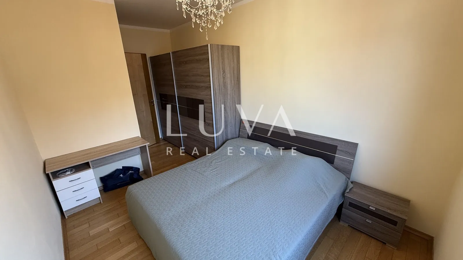 zagreb, petrova, prostrani 4s stan s 2 gpm, 120 m² - slika 14