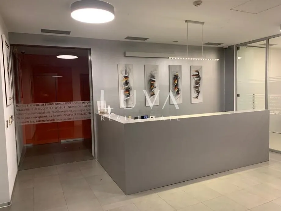 zagreb, britanac, poslovni prostor 110m2 s terasom 51m2 za najam - slika 4