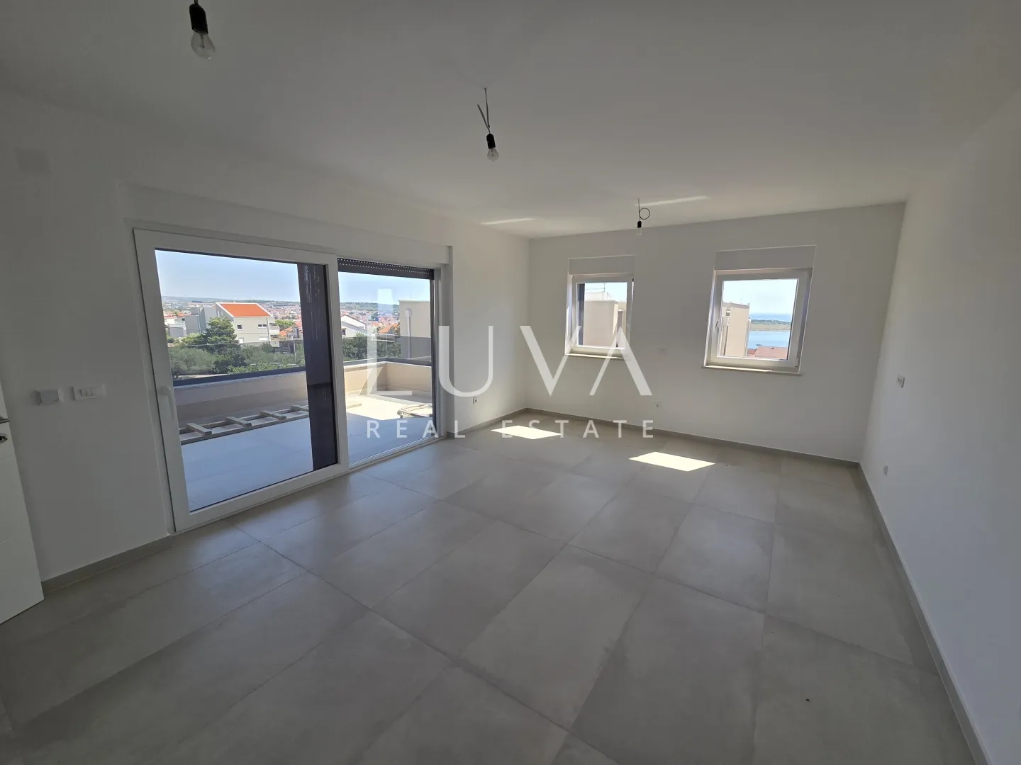 novalja, moderna novogradnja, stan a3/z1, nkp 75 m2 - slika 3