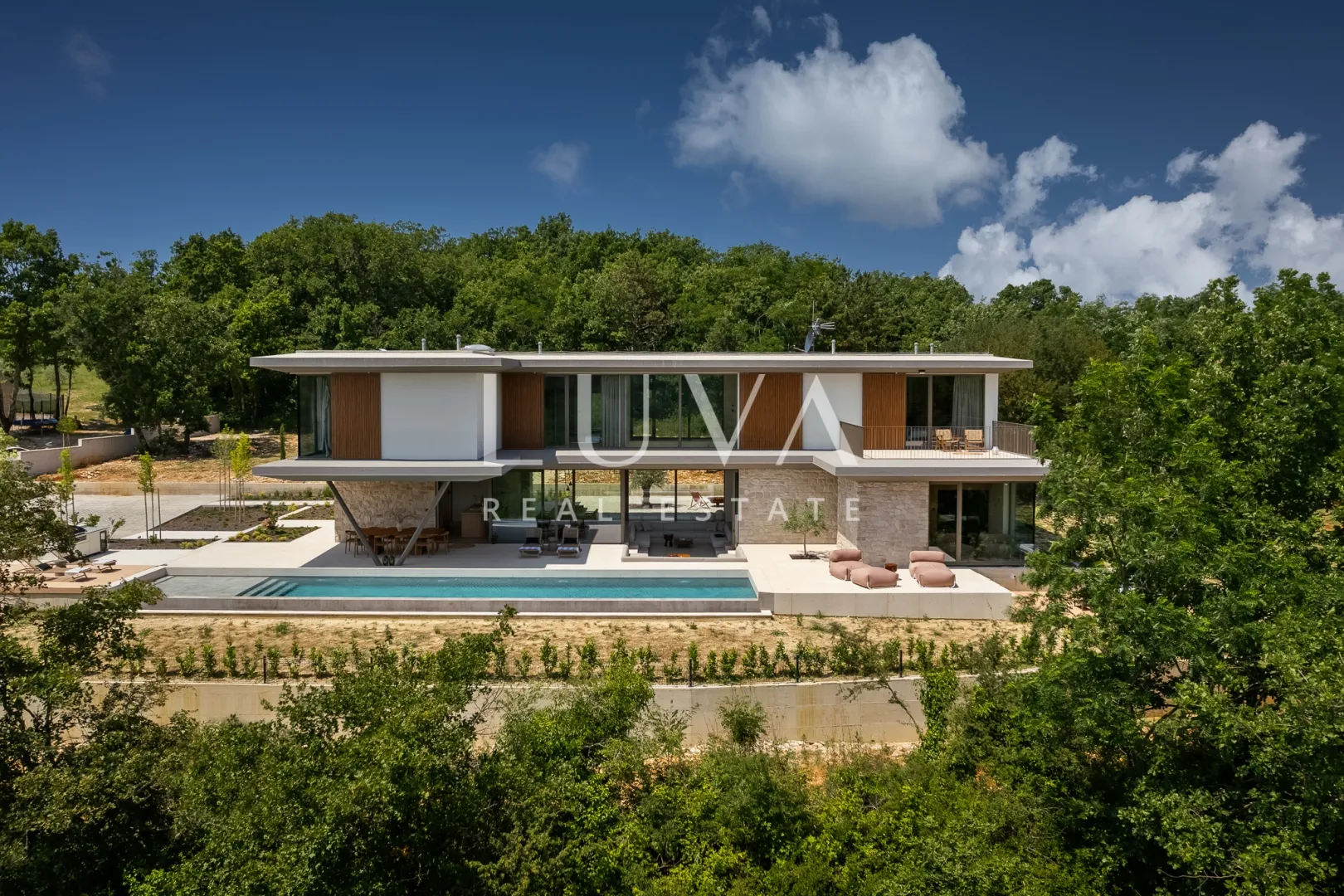 istra, pazin, luksuzna dizajnerska vila 360 m2, prodaja - slika 2