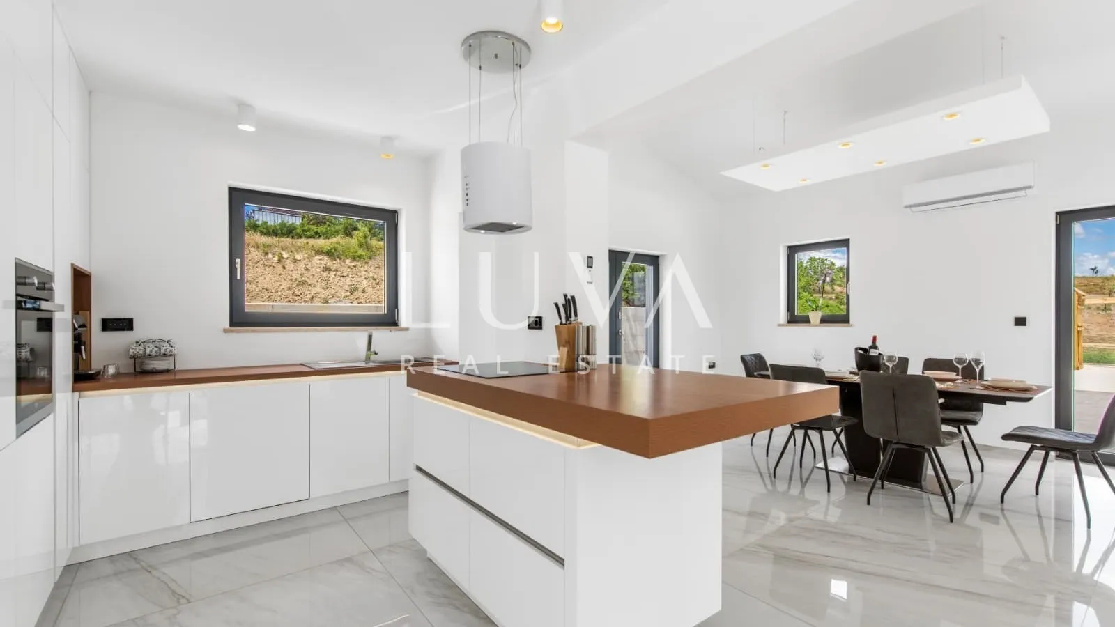 istra, vrh, moderna vila s jedinstvenim pogledom, 190 m2 - slika 5