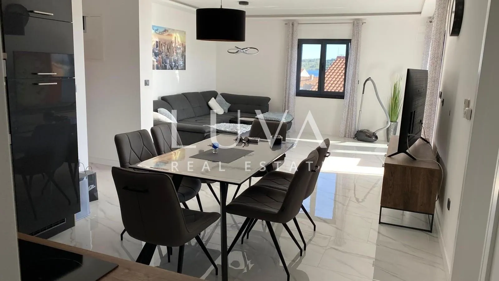 vodice, srima, kuća s 3 apartmana uz more na prodaju - slika 3
