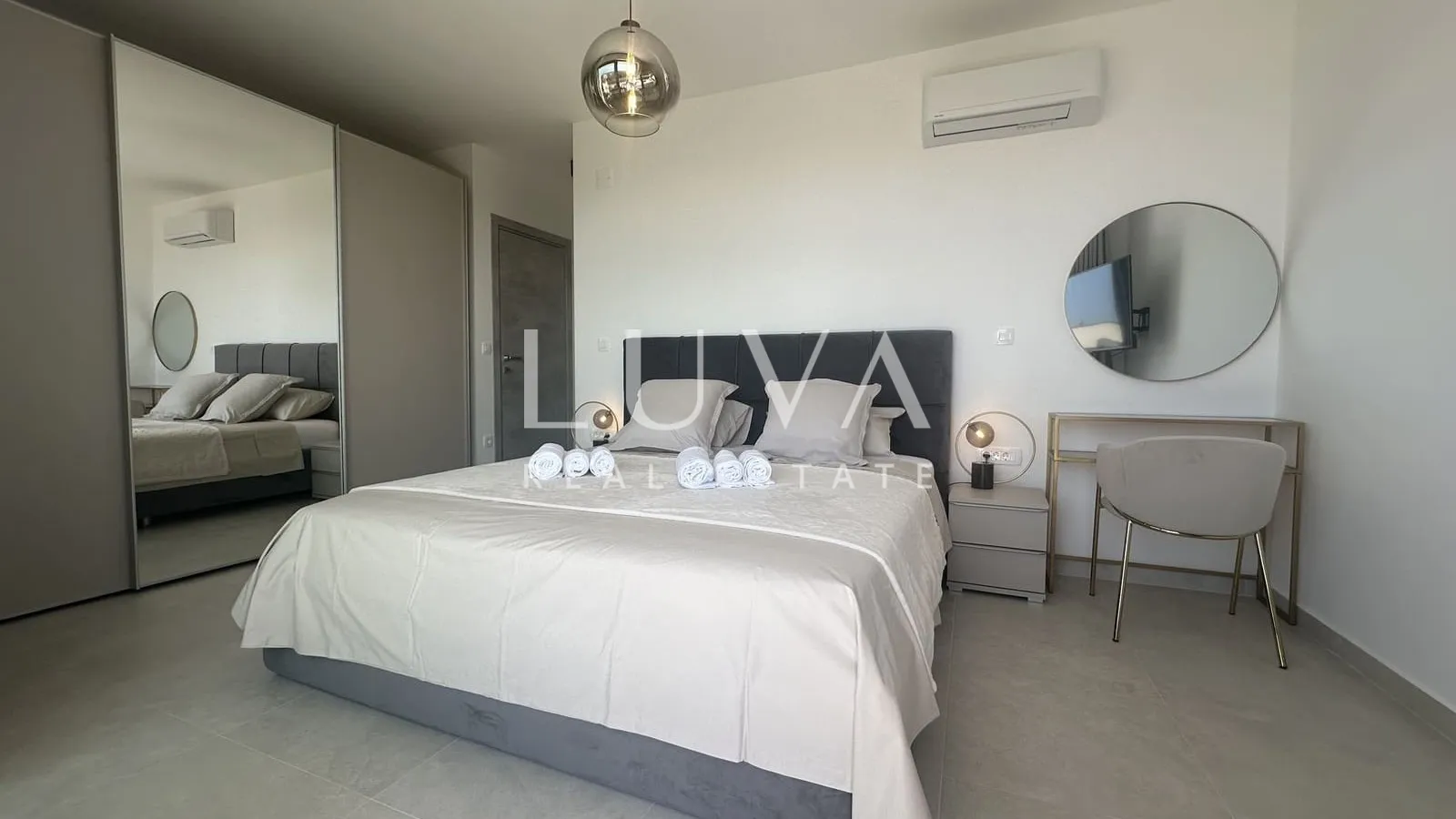 kaštel stari, split, moderna luksuzna vila s bazenom na prodaju - slika 12