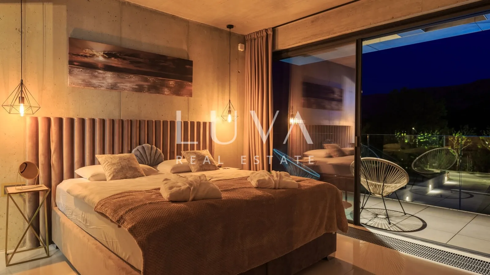 baška, krk, luksuzna vila s bazenom i jacuzzi-jem blizu mora - slika 13