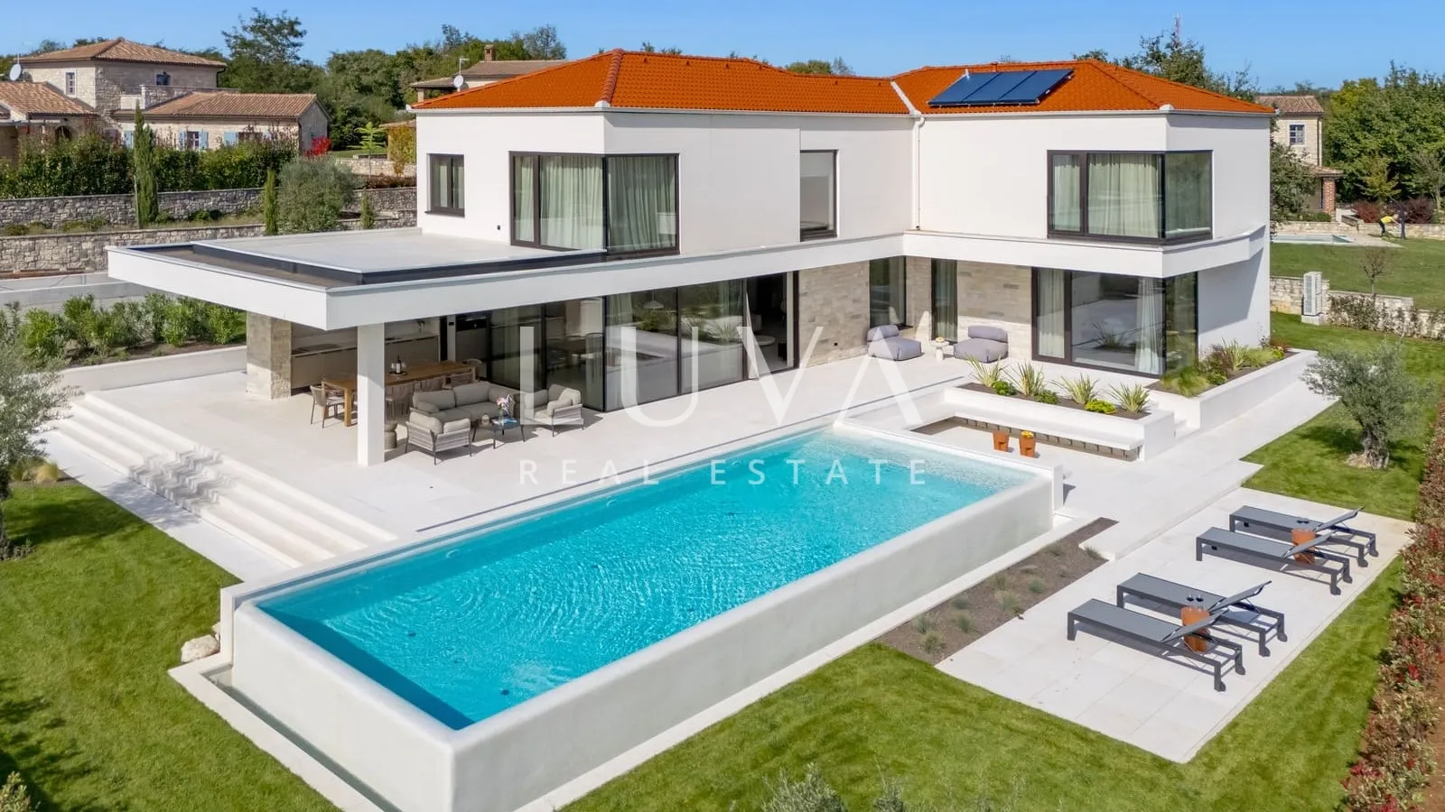 sveti lovreč, istra, luksuzna vila s bazenom na prodaju - slika 1