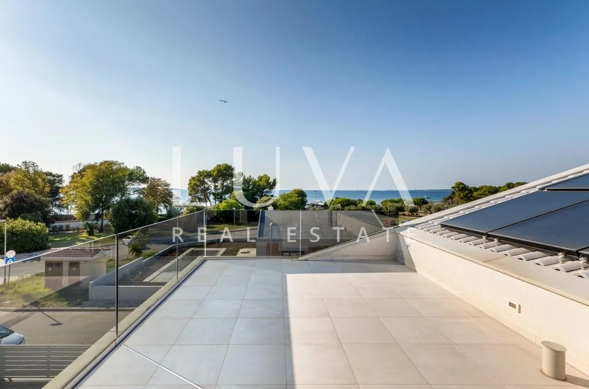 istra, fažana, moderna vila s bazenom uz more, 330 m2 - slika 11
