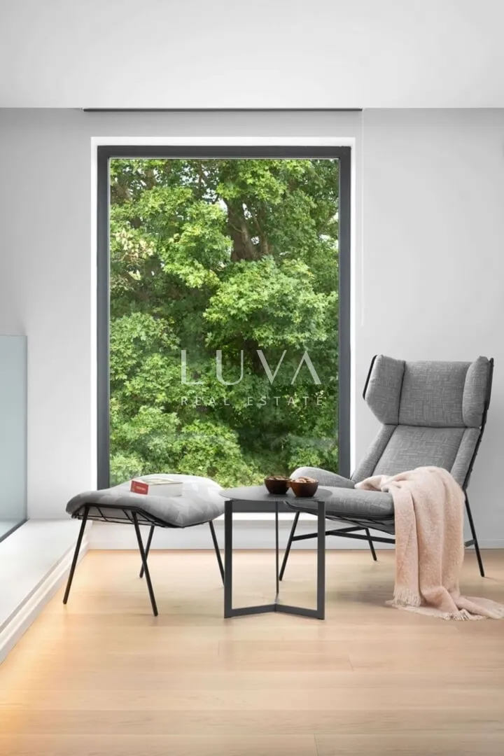 istra, ližnjan, moderna vila 400 m2 s bazenom na prodaju - slika 11