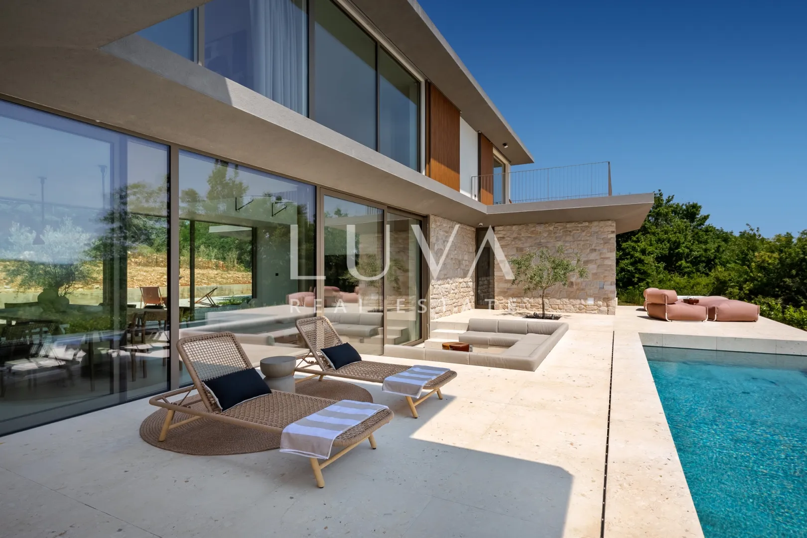 istra, pazin, luksuzna dizajnerska vila 360 m2, prodaja - slika 20