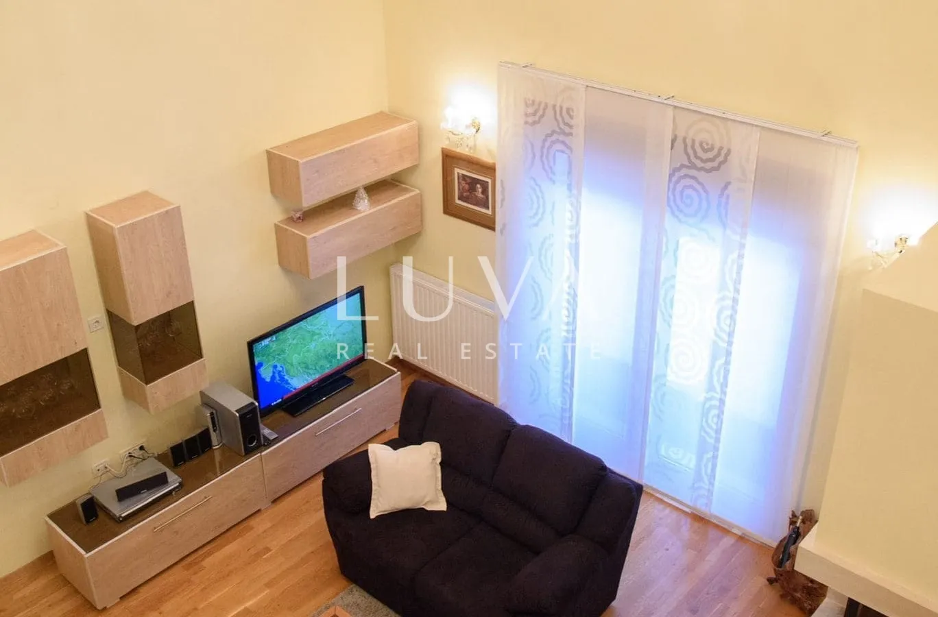 bjelolasica, resorts s 3 kuće za odmor, investicija - slika 18