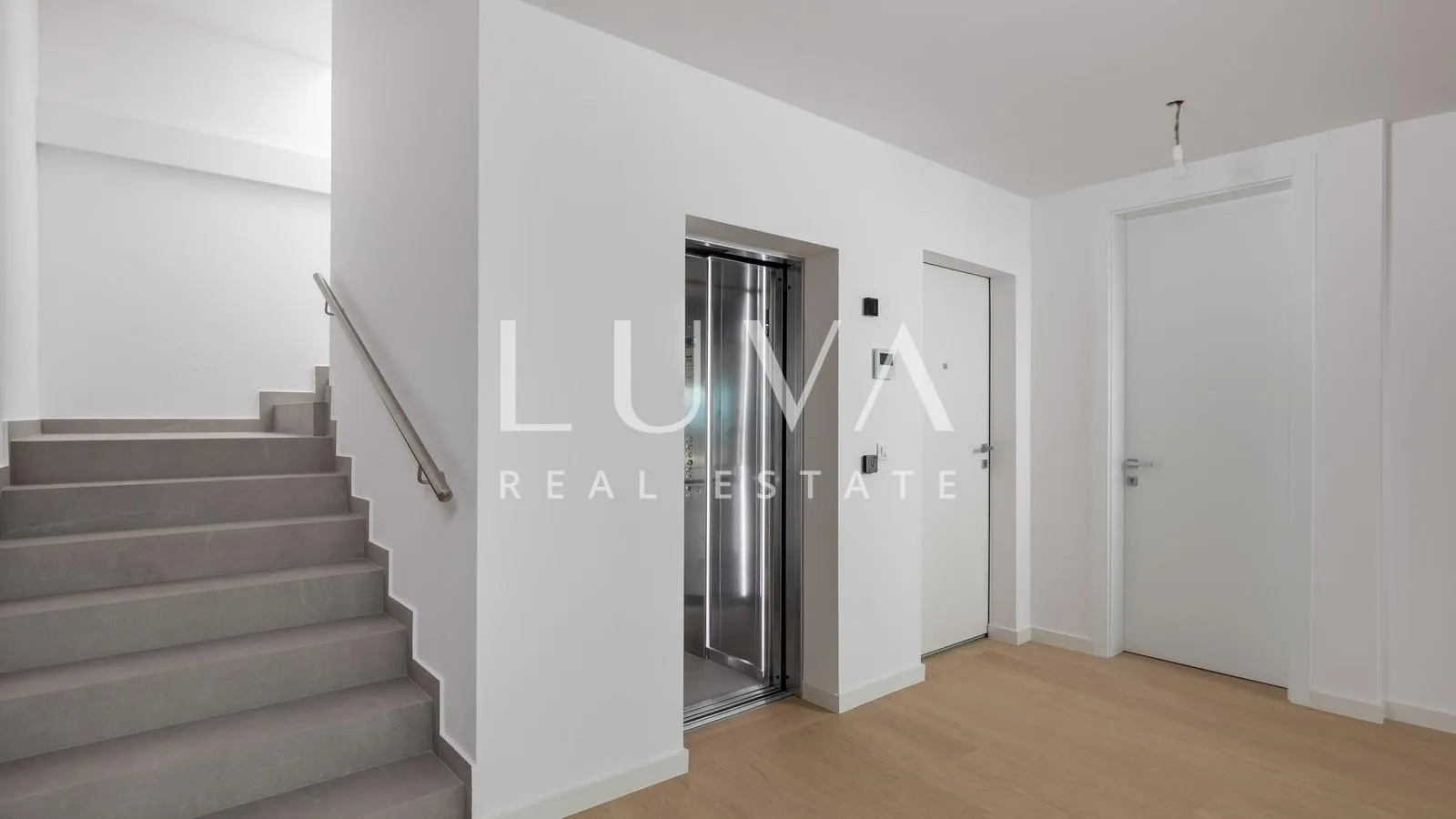 opatija, luksuzna novogradnja s pogledom na more, stan nkp 367,19 m2 - slika 35