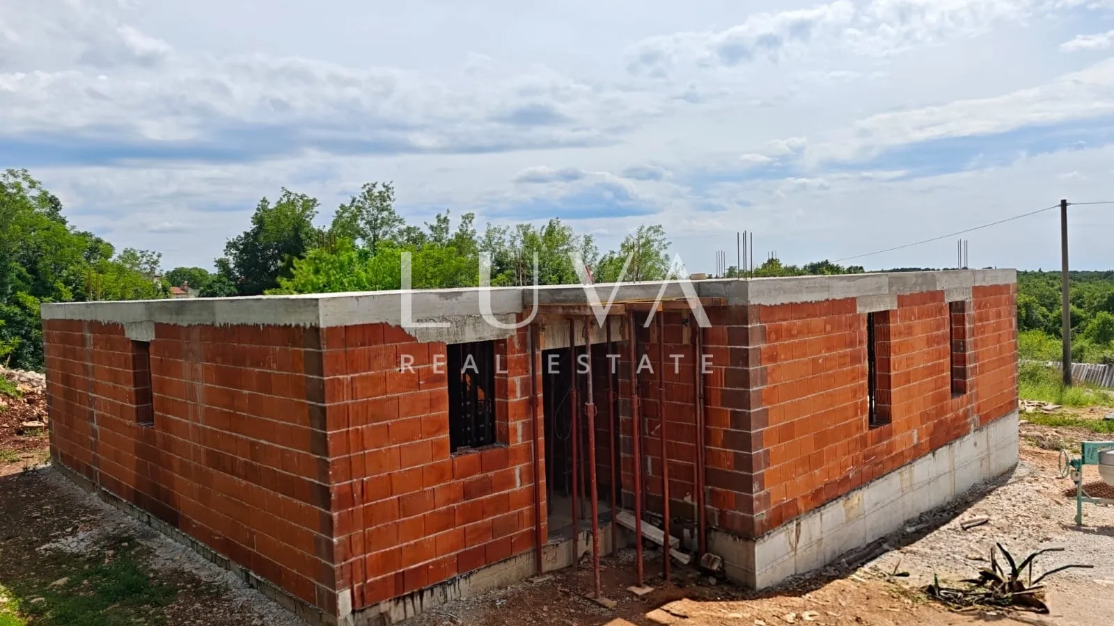 istra, tinjan, moderna vila s bazenom u izgradnji, 235 m2 - slika 8