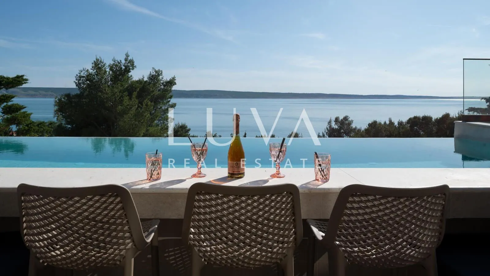 starigrad, luksuzna vila s bazenom i pogledom na more - slika 3