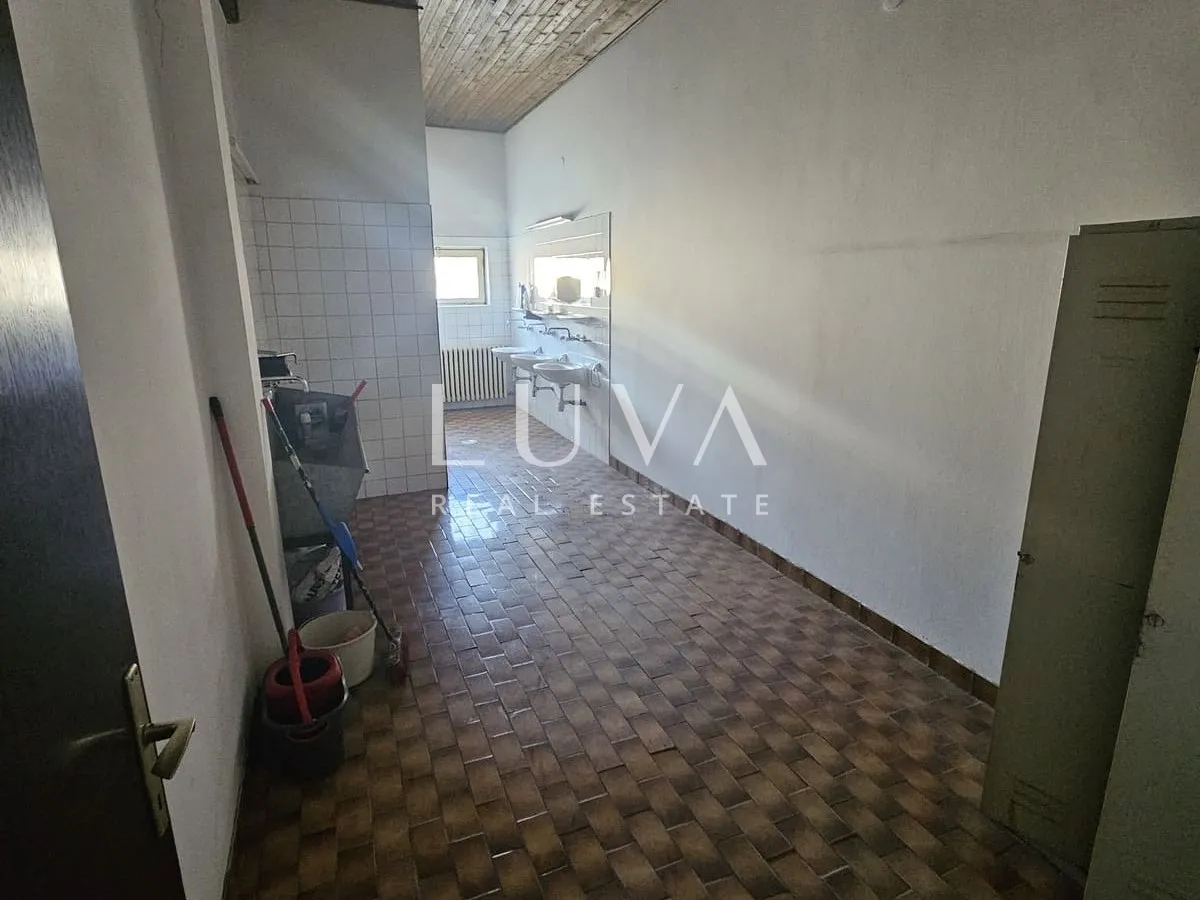 zagreb, gračani, poslovna zgrada 3249 m2 uredsko-skladišno-proizvodne namjene - slika 15