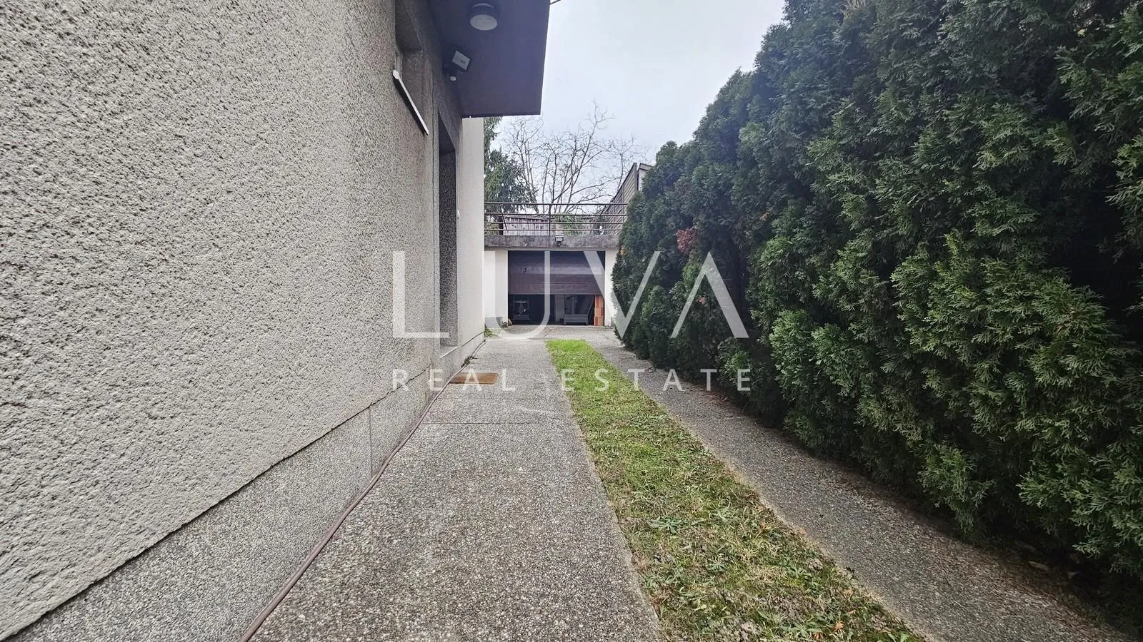 zagreb, lašćina, kuća 350m2 s dvorištem, prodaja - slika 20