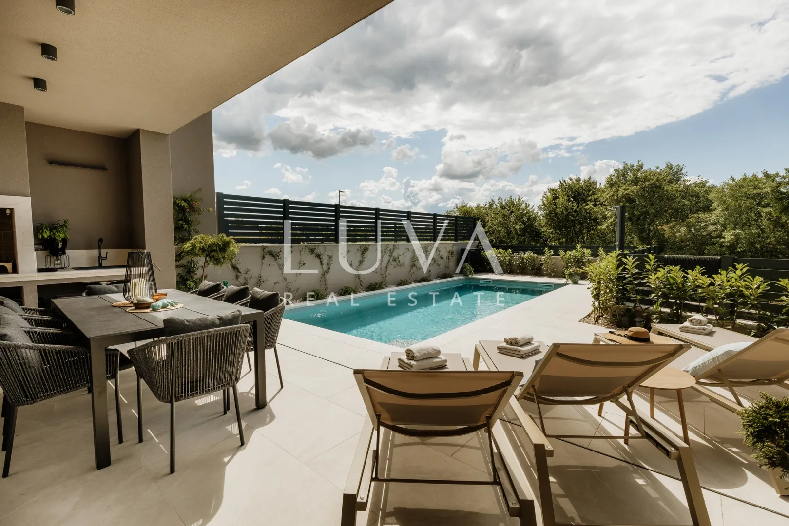 istra, poreč, moderna kuća s grijanim bazenom, nkp 127 m² - slika 37
