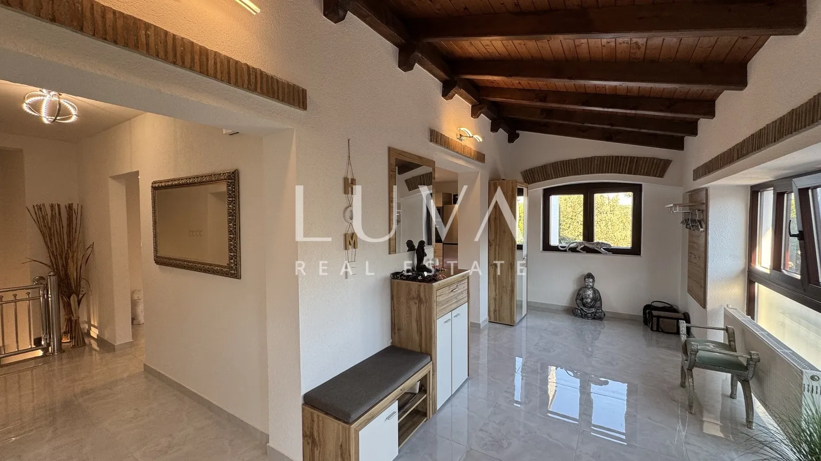 istra, višnjan, rustikalna kuća s tri apartmana, 580m2 - slika 20