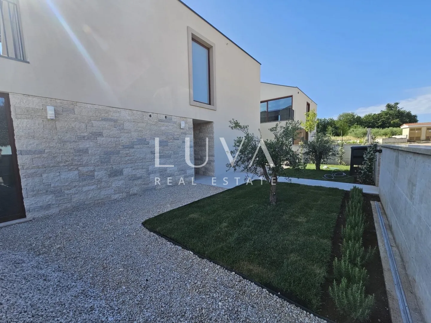 poreč, vabriga, kuća s bazenom 206 m2 na prodaju - slika 25