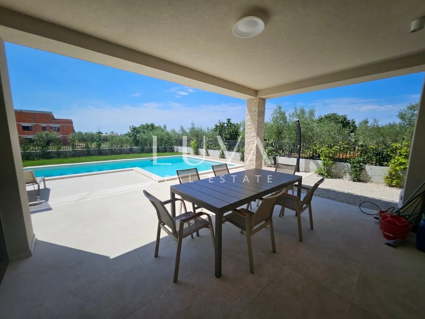 poreč, vabriga, kuća s bazenom 206 m2 na prodaju - slika 21
